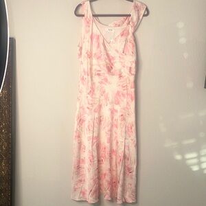 Astr Pink Floral Midi‎ Dress